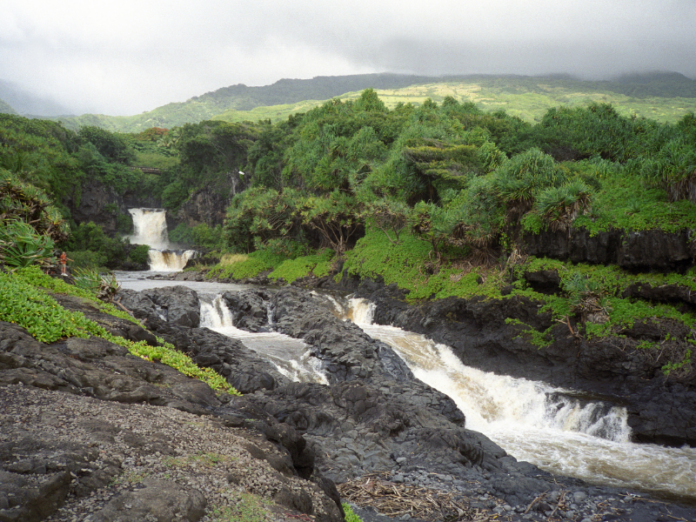 Pools-of-‘Oheo-