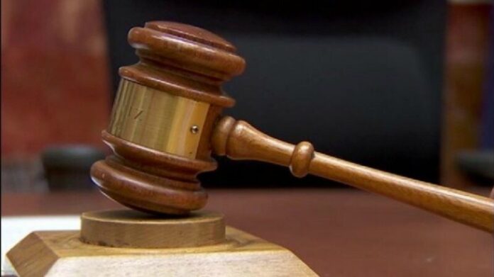 gavel800x-2