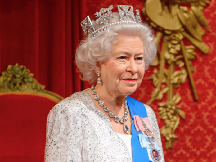 London,,England,-,July,22,,2016:,Elizabeth,Ii,Royal,Section,