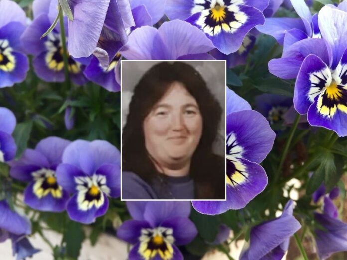 Rhonda-Ruth-Leaster