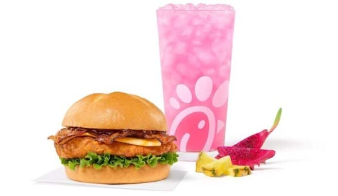 The Smokehouse BBQ Bacon Sandwich returns alongside new Pineapple Dragonfruit beverages