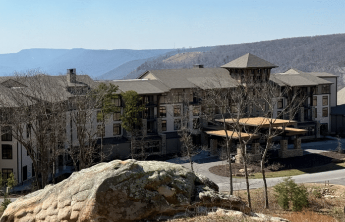 Cloudland-a-Curio-by-Hilton-property-hugs-the-cliff-at-McLemore-Resort.-Photo-by-Anne-Braly