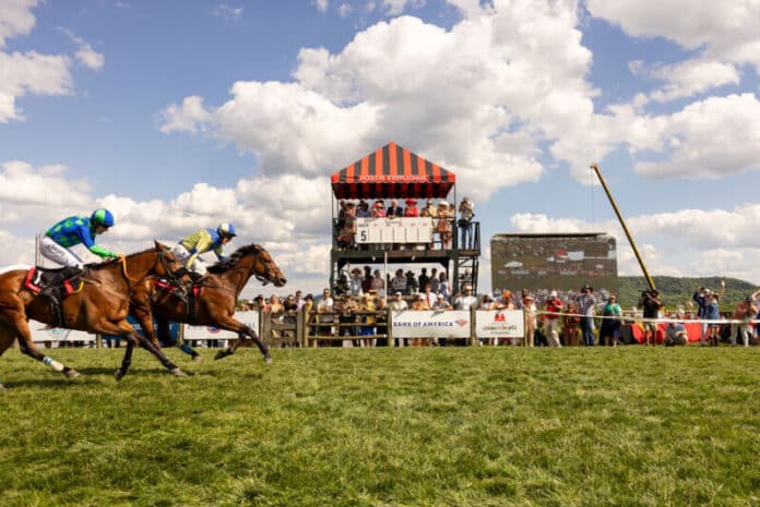 Nashville-Steeplechase-by-Iroquois-Steeplechase