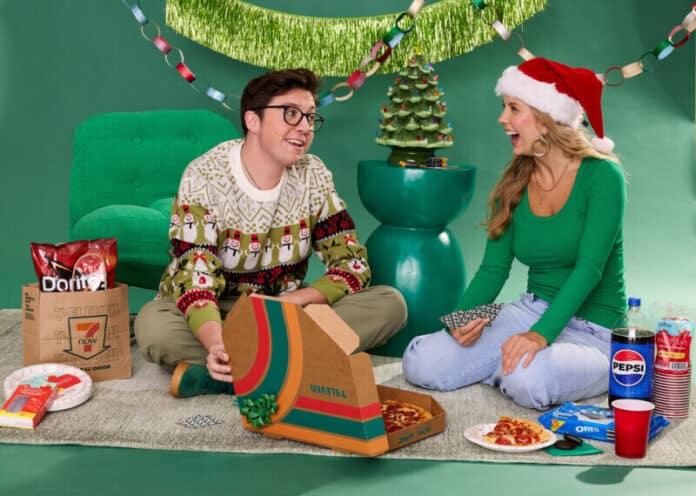 7-Eleven, Inc. is lighting up the holidays with merry meal deals and seasonal sips (PRNewsfoto/7-Eleven, Inc.)