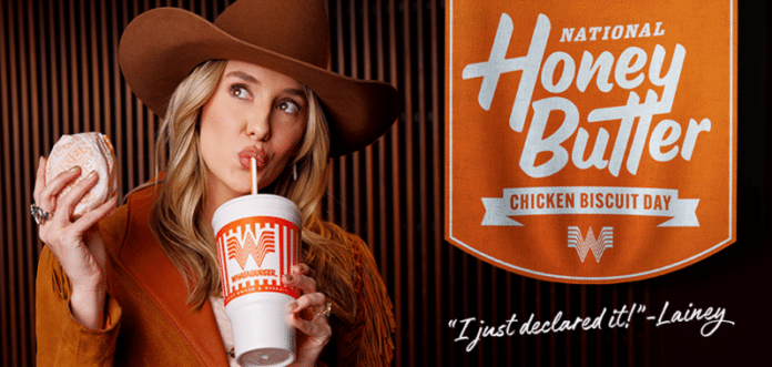 wat-25322-laineywilson-freehbcb-newsroom-900×428 Lainey Wilson and Whataburger Declare February 4 National Honey Butter Chicken Biscuit Day