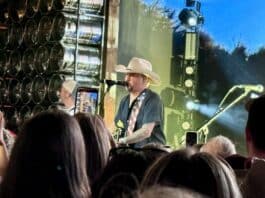 Photos: CMA Fest Kicks Off on Thursday in Nashville