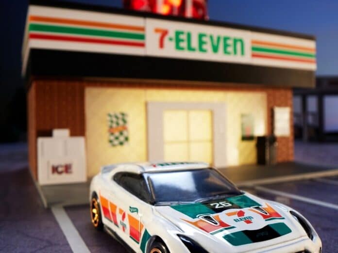 7-Eleven and Hot Wheels Drop Exclusive 2017 Nissan GT-R Die-Cast Car
