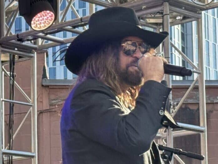 Billy Ray Cyrus _9878