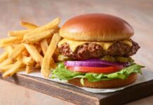 Applebee’s $8.99 National Cheeseburger Day Deal Applebee’s Celebrates National Cheeseburger Day with One-Day $8.99 Burger & Fries Deal