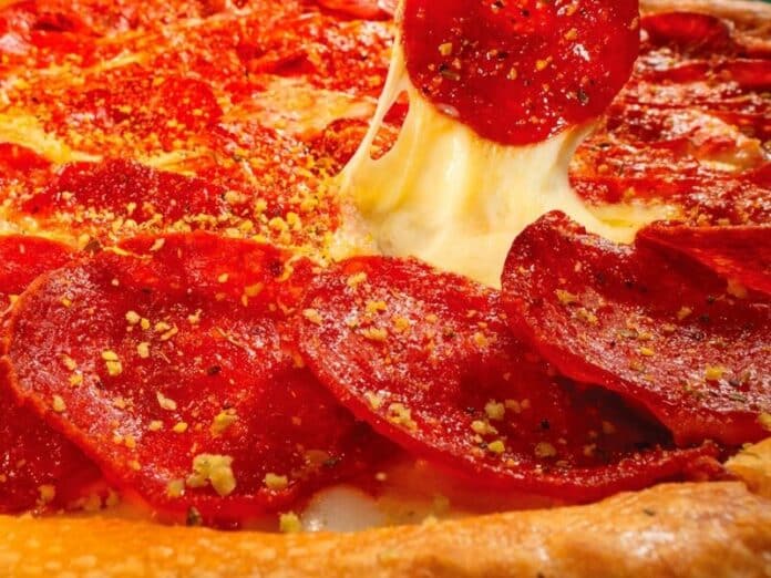 Papa-Johns-Ultimate-Pepperoni-Pizza (1) Papa Johns Delivers More for Pepperoni Lovers With the Ultimate Pepperoni Pizza