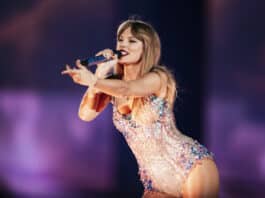 Taylor Swift to Make First CMA Awards Appearance in a Decade